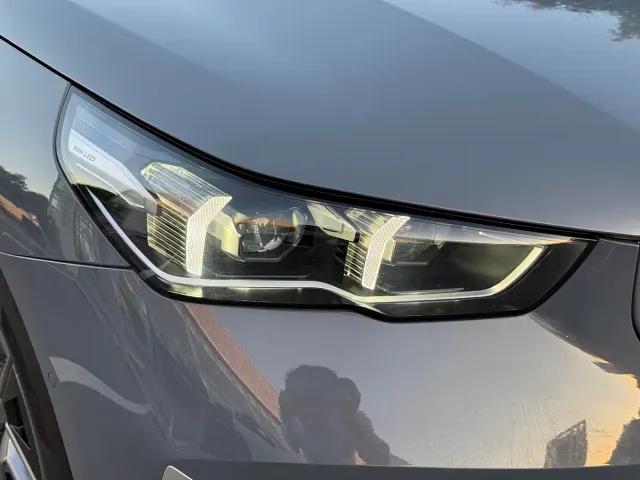 BMW 5 Series — Фото автомобиля 19