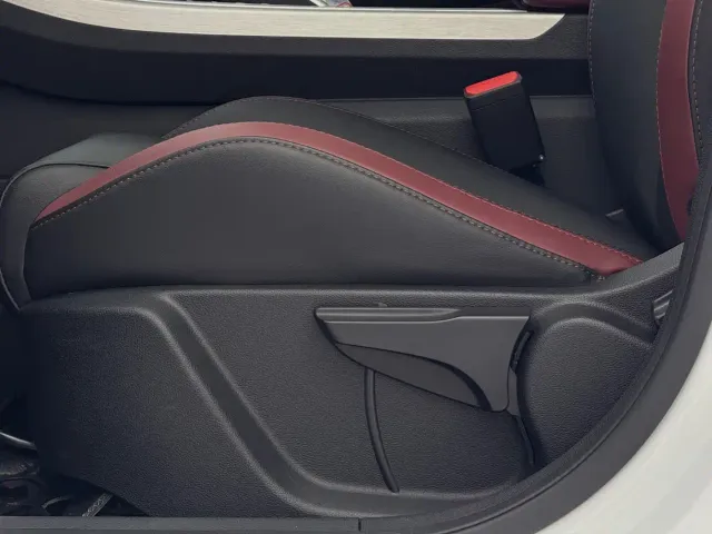 Geely Binyue — Фото автомобиля 19