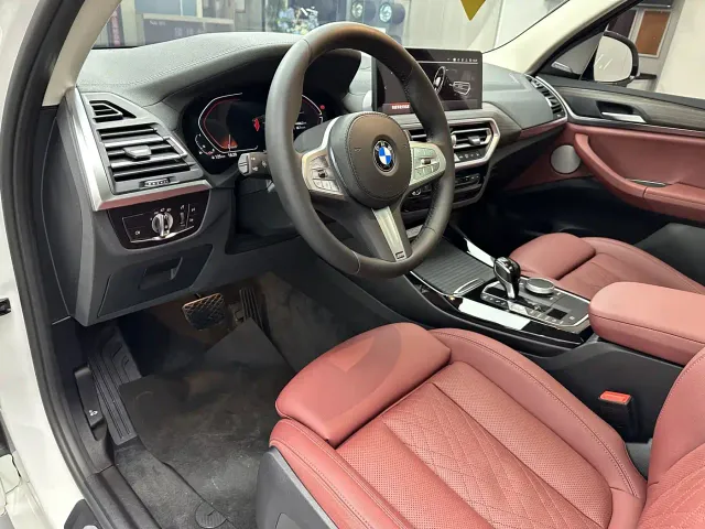 BMW X3 — Фото автомобиля 12