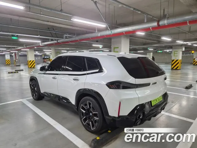 BMW XM — Фото автомобиля 4