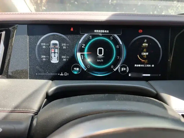 GAC Trumpchi M8 — Фото автомобиля 3