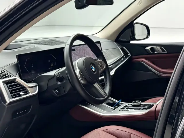 BMW X5 — Фото автомобиля 2
