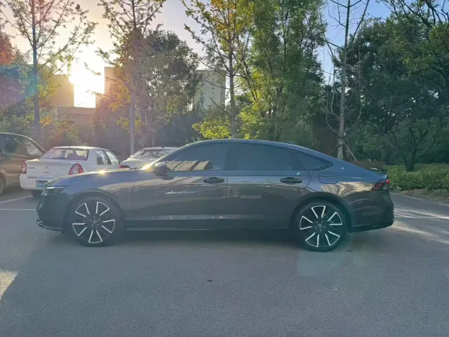 Honda Accord — Фото автомобиля 21