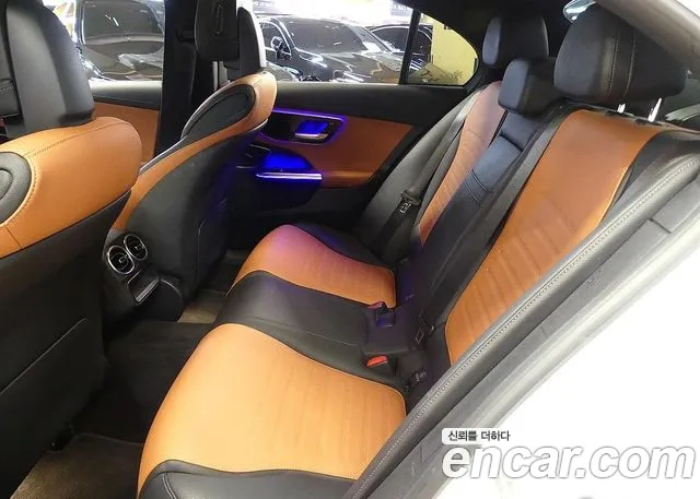 Mercedes-Benz C-Class — Фото автомобиля 18