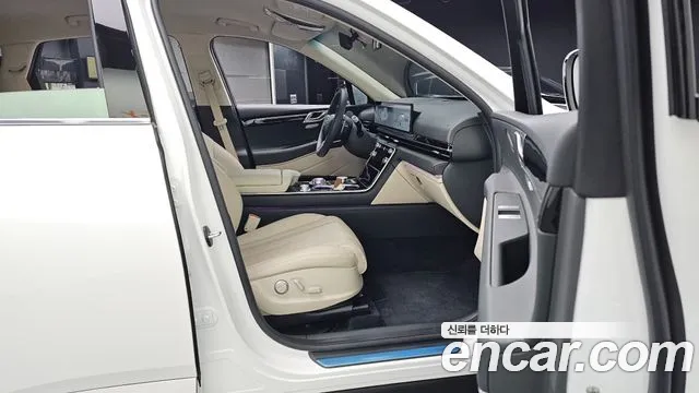 Genesis GV80 — Фото автомобиля 17