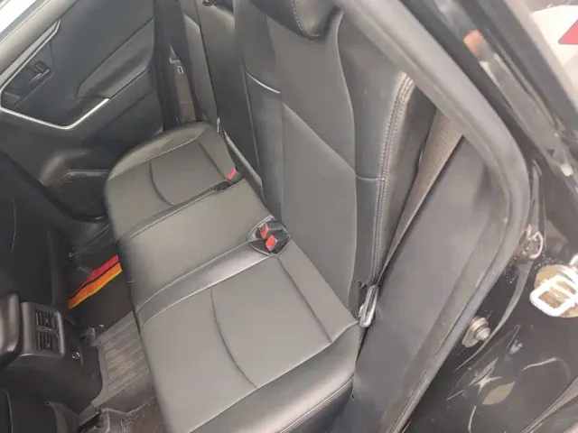 Toyota Wildlander — Фото автомобиля 16