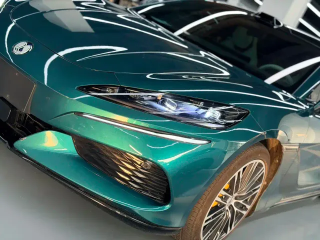 Denza Z9GT — Фото автомобиля 5