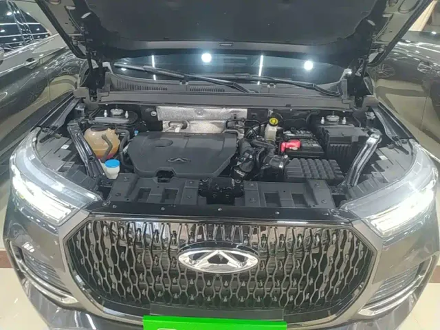 Chery Tiggo 8 — Фото автомобиля 19