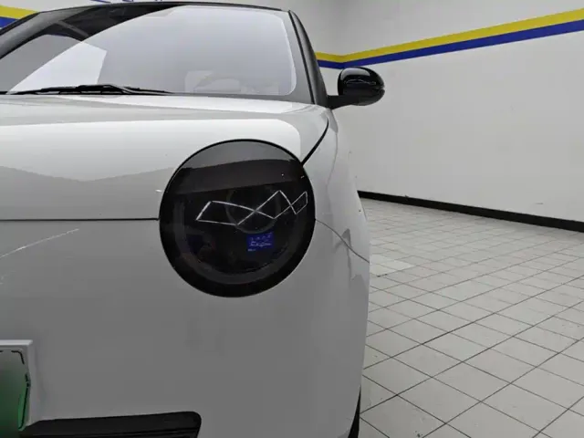 Changan Lumin — Фото автомобиля 5