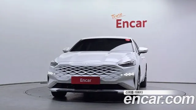 Kia K8 Hybrid — Фото автомобиля 3