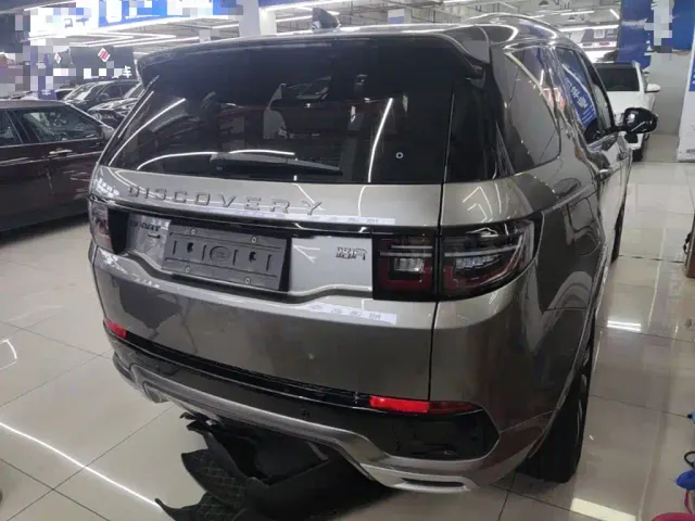 Land Rover Discovery Sport — Фото автомобиля 6