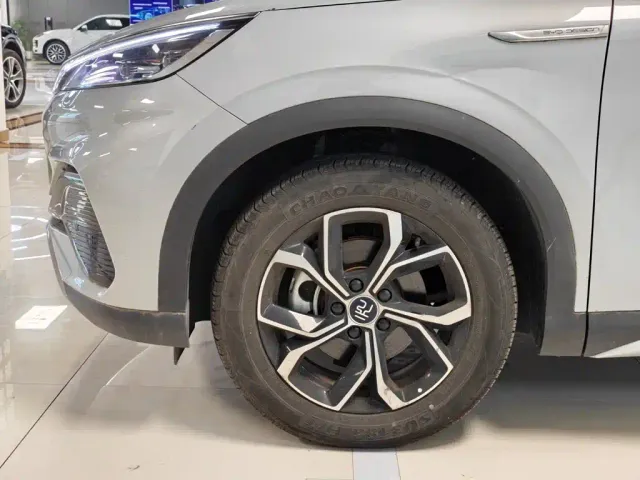 BYD Yuan PLUS — Фото автомобиля 4
