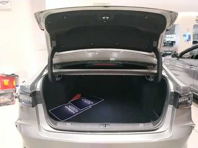 Chery Arrizo 8 — Фото автомобиля 18