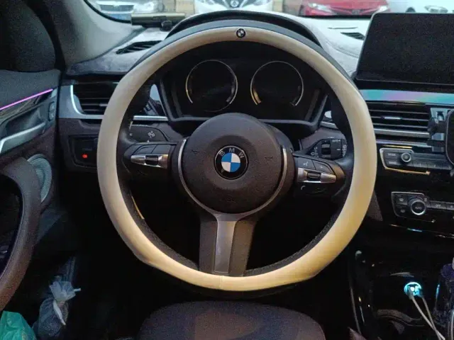 BMW X1 — Фото автомобиля 15