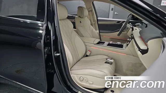Genesis G80 RG3 — Фото автомобиля 12