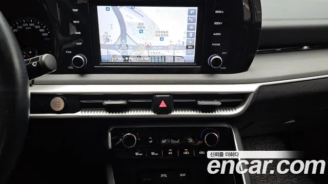 Kia K5 K5 3 поколение 2.0 LPI(Для проката) — Фото автомобиля 12