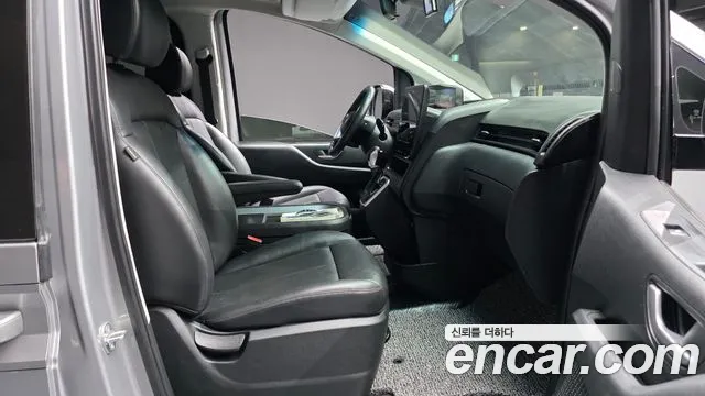 Hyundai Staria — Фото автомобиля 24