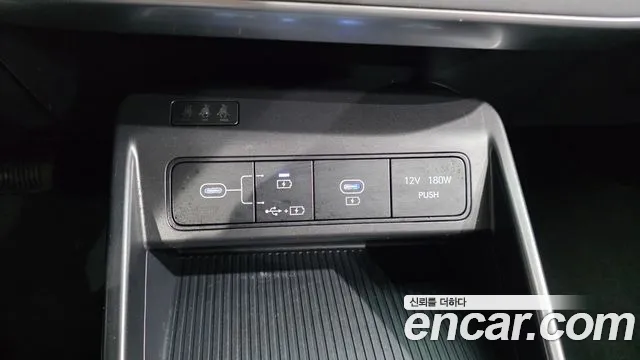 Hyundai Kona SX2 — Фото автомобиля 20