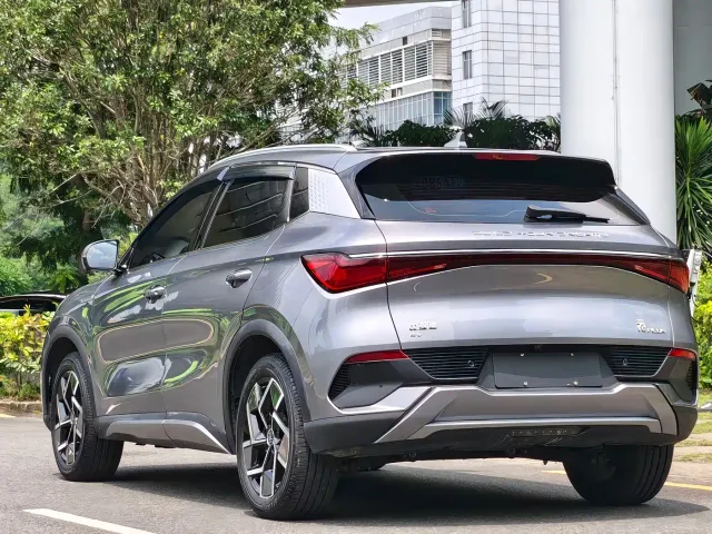 BYD Yuan PLUS — Фото автомобиля 5