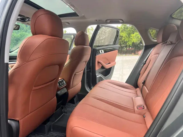 Geely Emgrand 2026 Model Fifth Generation 1.5T Explorer Edition — Фото автомобиля 6