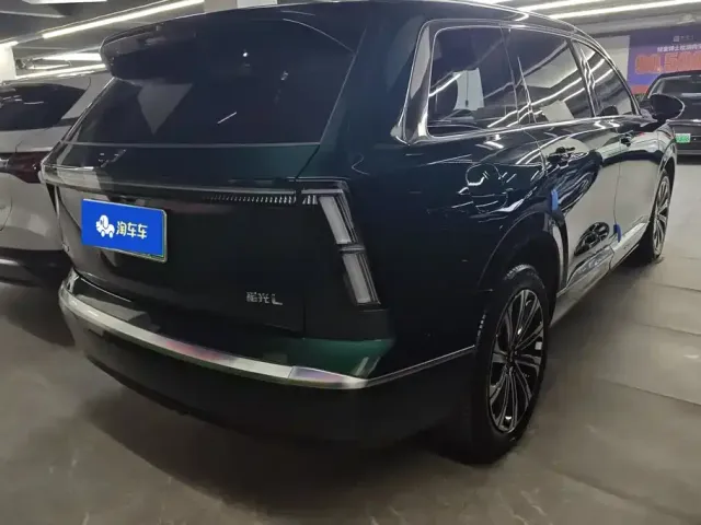 Wuling Starlight L — Фото автомобиля 3