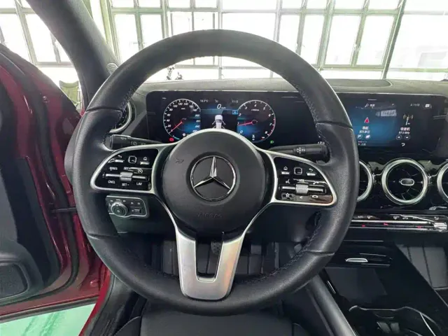 Mercedes-Benz GLA-Class — Фото автомобиля 9