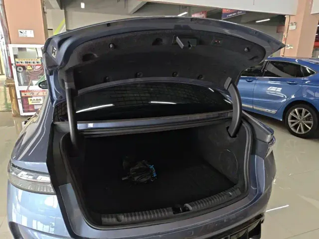 BYD Seal — Фото автомобиля 18