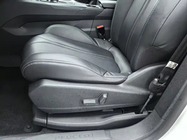 Peugeot 4008 — Фото автомобиля 20