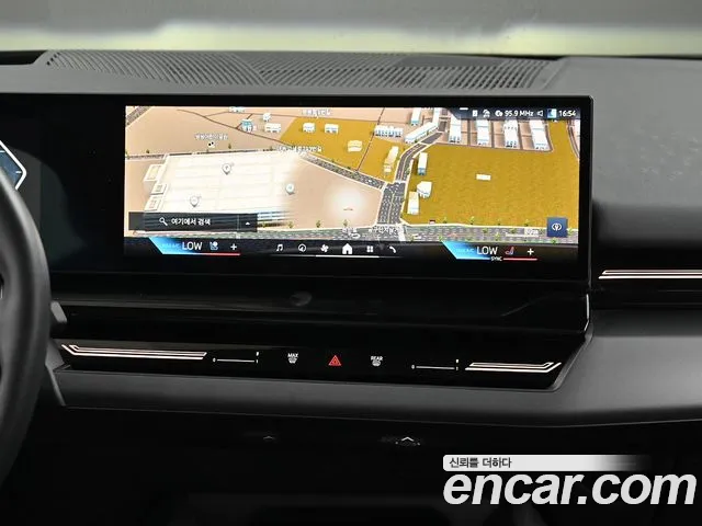 BMW 5-Series 5 серия (G60) — Фото автомобиля 14