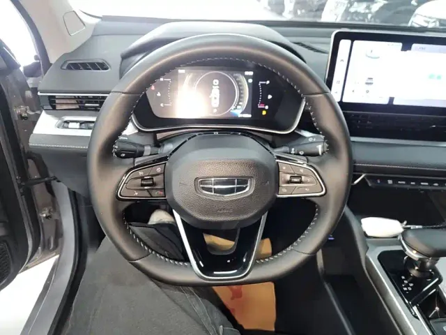 Geely Xingrui — Фото автомобиля 10