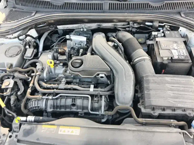 Volkswagen Sagitar — Фото автомобиля 10