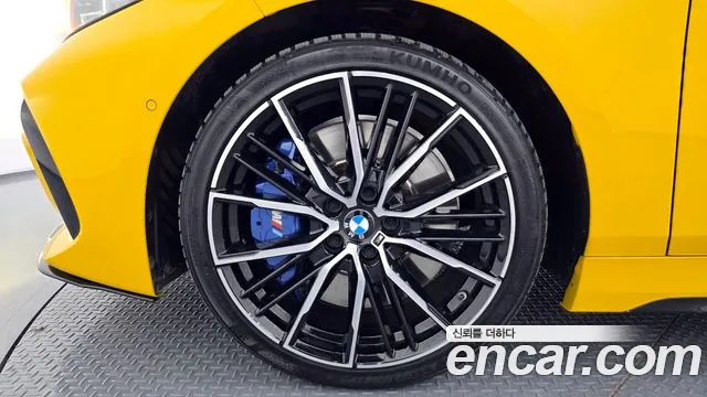 BMW 1-Series 1 серия (F40) M135i xDrive Prism — Фото автомобиля 5