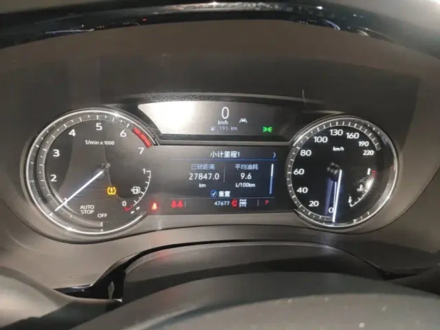 Cadillac XT6 — Фото автомобиля 11