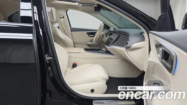 Mercedes-Benz E-Class — Фото автомобиля 26