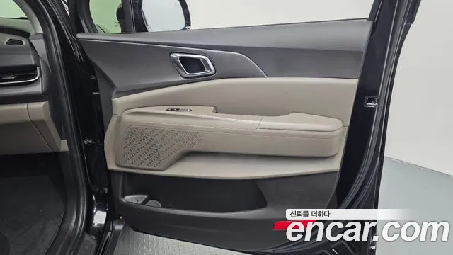 Kia Carnival 4th Gen — Фото автомобиля 13