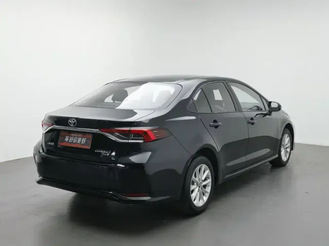 Toyota Corolla — Фото автомобиля 2