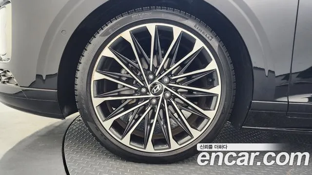 Hyundai Grandeur GN7 — Фото автомобиля 5
