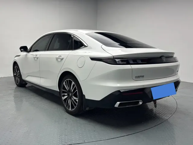 Changan Eado — Фото автомобиля 19