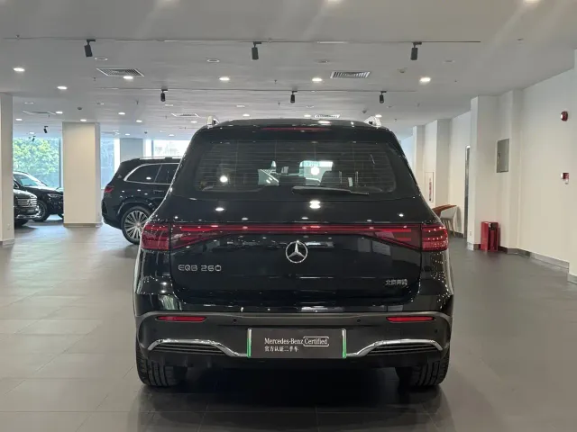 Mercedes-Benz EQB — Фото автомобиля 5