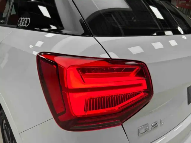 Audi Q2L — Фото автомобиля 23