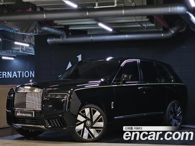 Rolls-Royce Cullinan — Фото автомобиля 2
