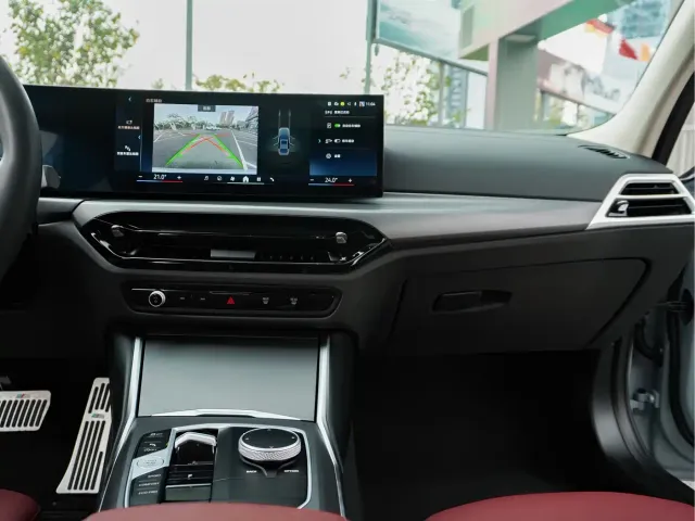 BMW 3 Series — Фото автомобиля 21