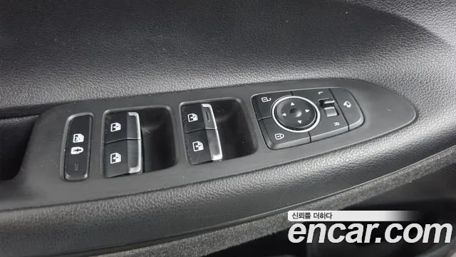 Hyundai Grandeur Grandeur (New) — Фото автомобиля 29