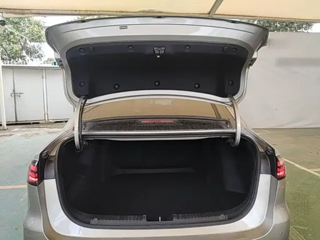 Geely Galaxy Stellar 6 — Фото автомобиля 14