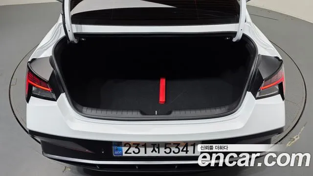 Hyundai Avante CN7 — Фото автомобиля 22