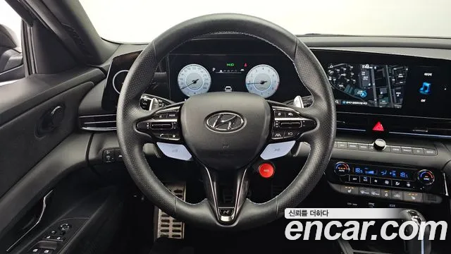 Hyundai AVANTE — Фото автомобиля 12