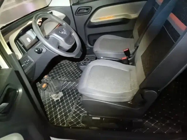 Wuling Hongguang Mini EV — Фото автомобиля 14