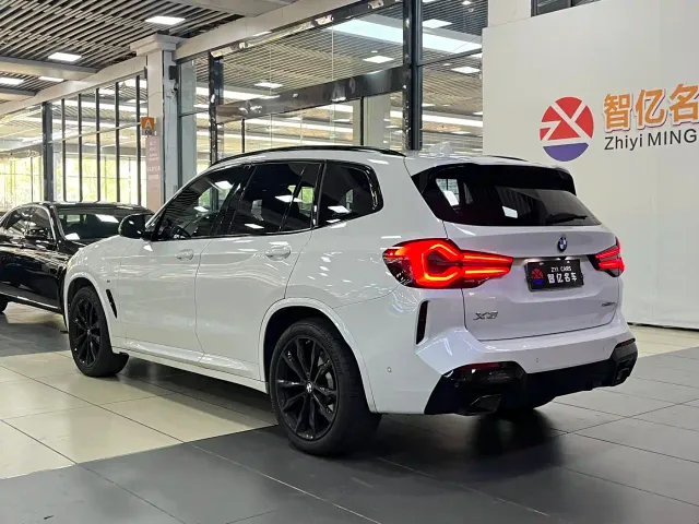 BMW X3 — Фото автомобиля 10