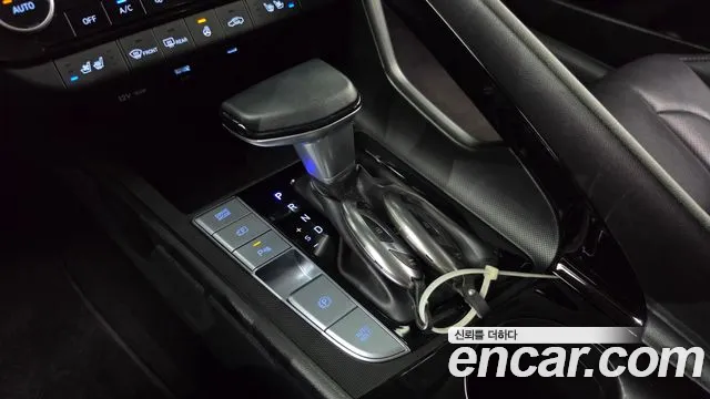 Hyundai Avante — Фото автомобиля 9
