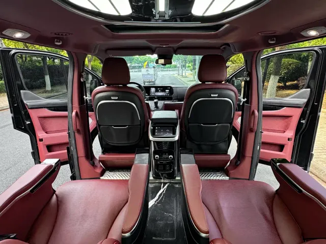 Kedi Auto Kedidia — Фото автомобиля 15